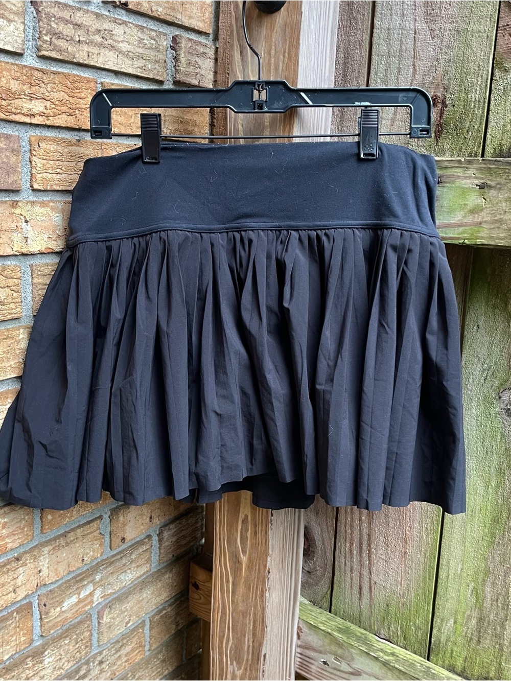 Offline by Aerie Black Pleated Mini Skort with Wide Waistband